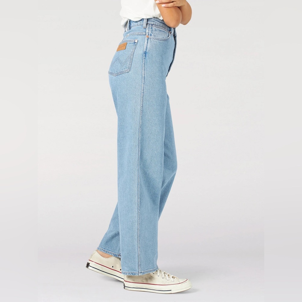 NWT NEW Wrangler Barrel 652 High Rise Blue Denim Jeans Womens Size 33 Casual - Picture 2 of 13